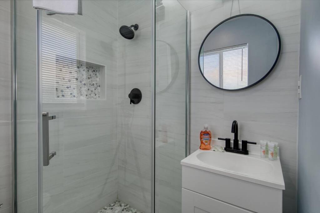 Paradise 4 Min To The Beach With Private Heated Pool Deerfield Beach Exterior photo