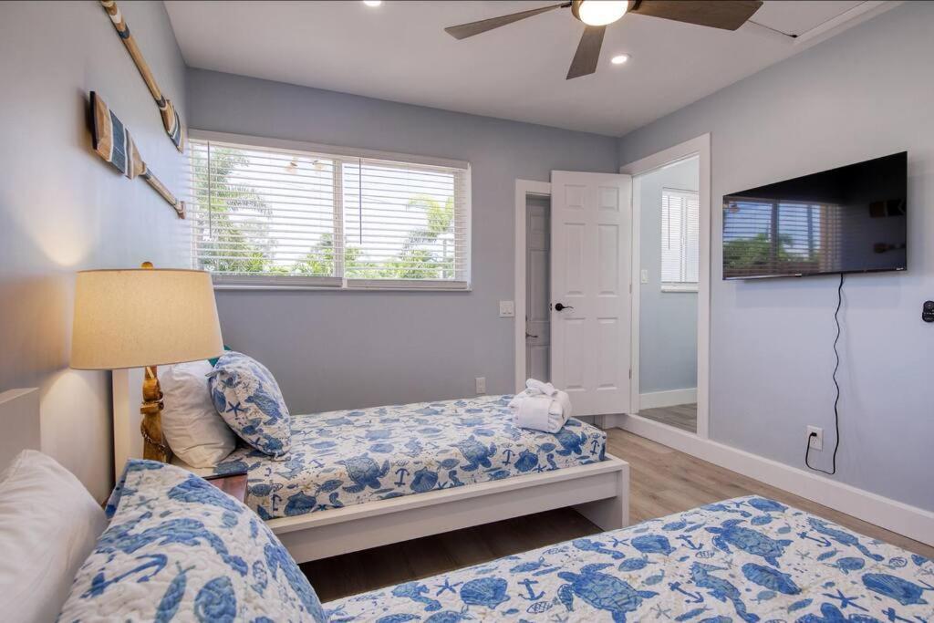 Paradise 4 Min To The Beach With Private Heated Pool Deerfield Beach Exterior photo