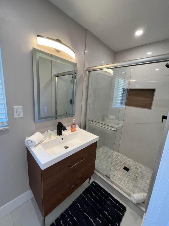 Paradise 4 Min To The Beach With Private Heated Pool Deerfield Beach Exterior photo